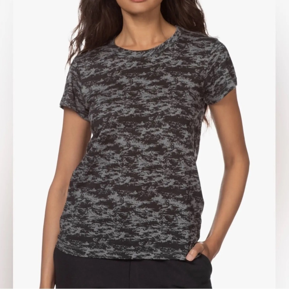 Rag & Bone Women's Grey Multi All Over Camo Cotton Short Sleeve Tee TShirt small